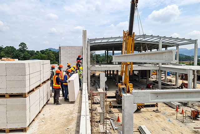 ALC Panel vs Precast Concrete: Which Is Better for Factory & Industrial Projects in Malaysia?